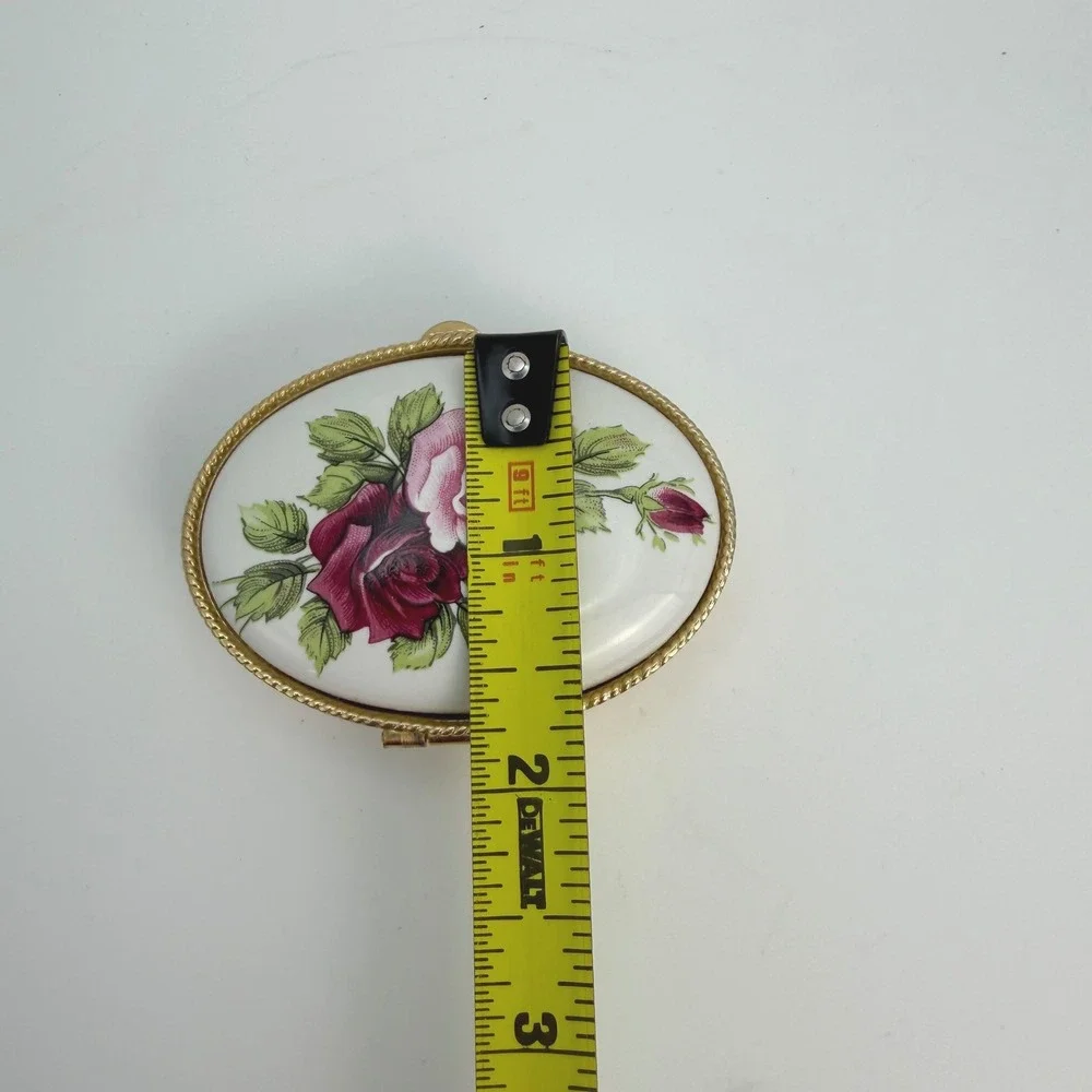Vintage Aram Firenze Italy Porcelain Floral Trinket Pill Box Roses‎ Gold Tone